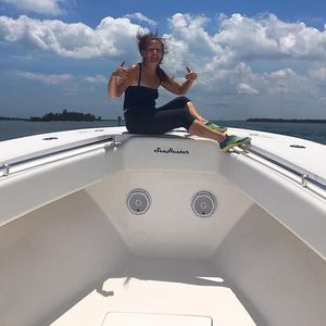 Meet your Posher, Naomi